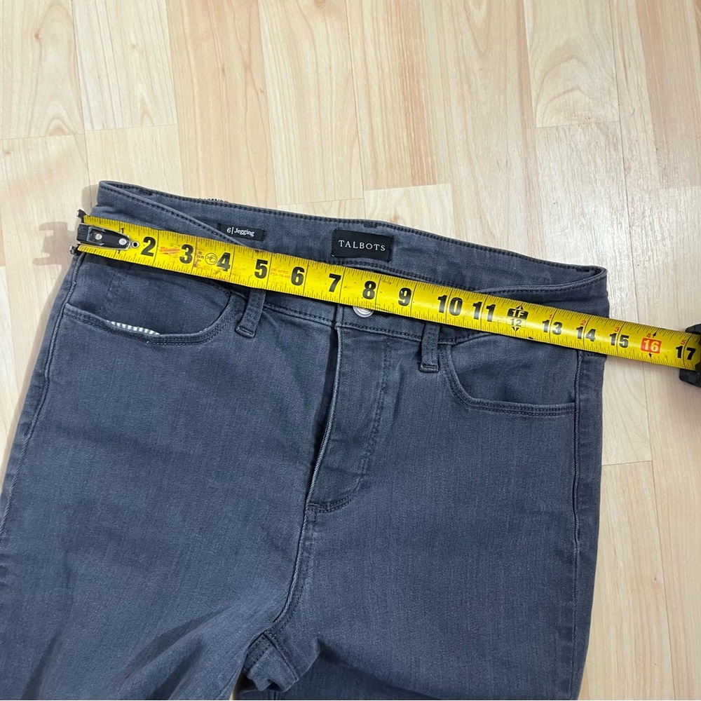 TALBOTS WOMENS GREY BUTTON HIGH RISE JEGGINGS - SLATE WASH SIZE 6 - Picture 5 of 8